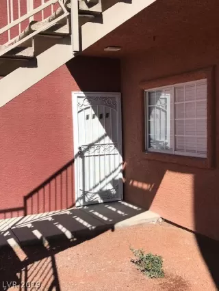 Photo #3: 2144341 Listing 