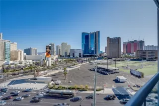 Photo #1: 2144356 Listing