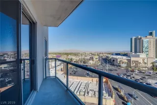 Photo #4: 2144356 Listing