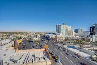 Photo #5: 2144356 Listing