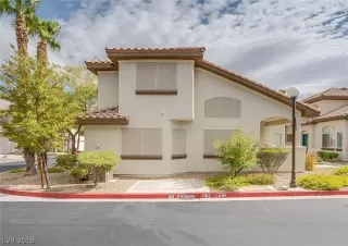 Photo #2: 2144383 Listing