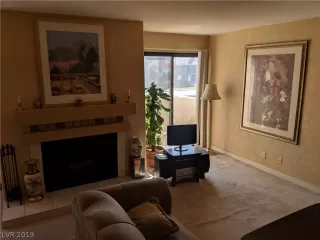 Photo #6: 2144385 Listing