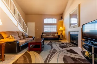 Photo #4: 2144419 Listing 