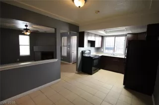 Photo #2: 2144484 Listing