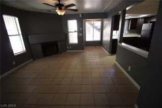 Photo #4: 2144484 Listing