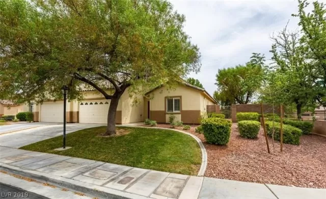 MLS: 2144486 Condo For Sale