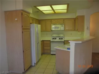 Photo #2: 2144490 Listing 