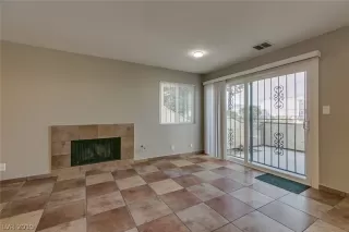 Photo #1: 2144542 Listing