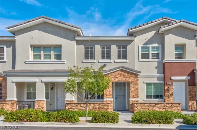 MLS: 2144545 Condo For Sale