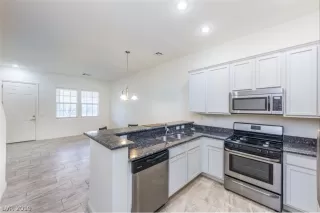 Photo #2: 2144545 Listing 