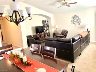 Photo #6: 2144564 Listing