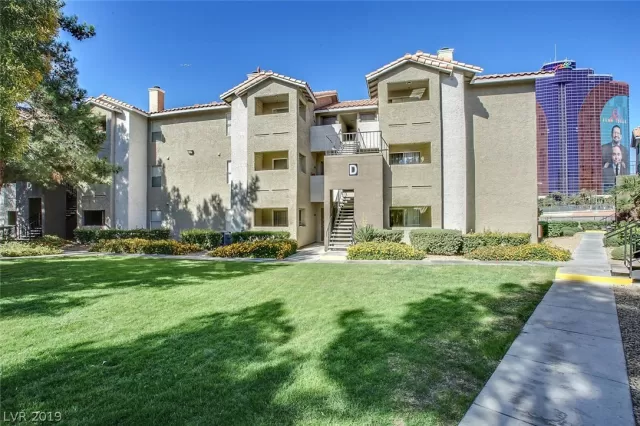 MLS: 2144603 Condo For Sale