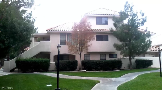 MLS: 2144622 Condo For Sale