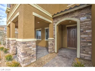 Photo #3: 2144632 Listing 