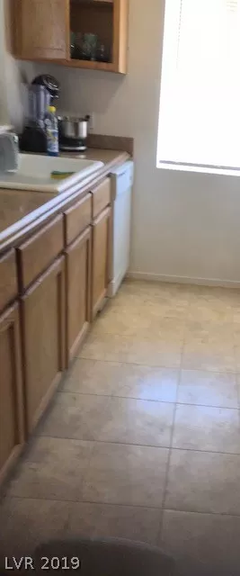 Photo #3: 2144668 Listing 