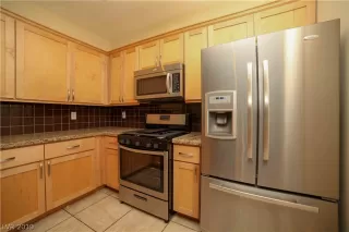 Photo #1: 2144670 Listing 