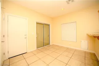 Photo #4: 2144670 Listing 