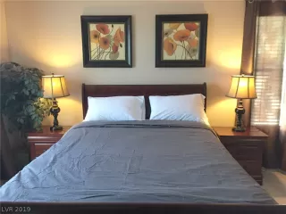 Photo #4: 2144694 Listing