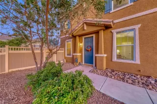 Photo #2: 2144769 Listing