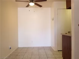 Photo #6: 2144770 Listing