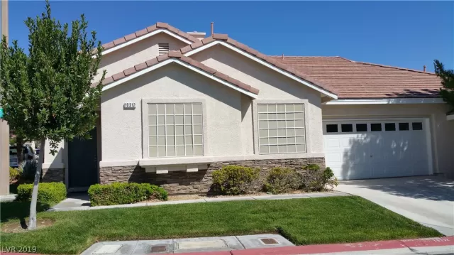 MLS: 2144781 Condo For Sale