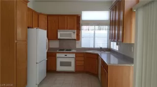 Photo #6: 2144781 Listing 