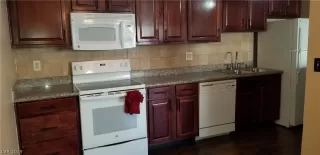 Photo #2: 2144836 Listing 