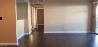 Photo #4: 2144836 Listing 