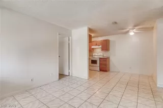 Photo #2: 2144856 Listing