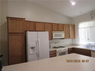 Photo #3: 2144921 Listing 