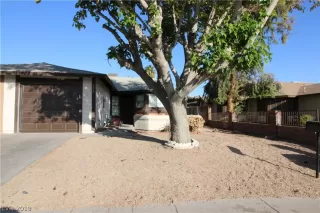 Photo #2: 2144937 Listing