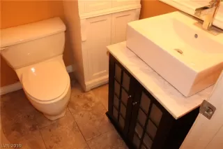 Photo #4: 2144970 Listing 