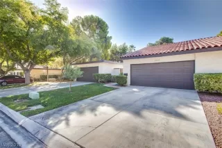 Photo #1: 2145049 Listing