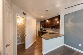 Photo #6: 2145055 Listing 