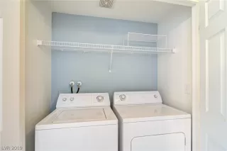 Photo #2: 2145064 Listing