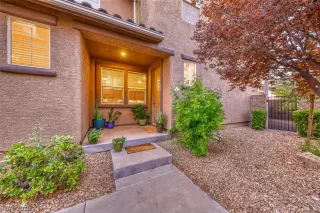 Photo #1: 2145111 Listing