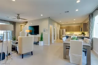 Photo #4: 2145113 Listing