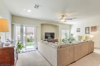 Photo #1: 2145161 Listing