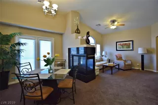 Photo #3: 2145257 Listing