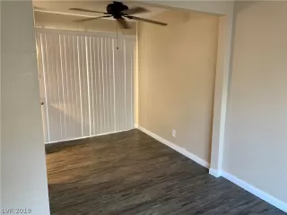 Photo #2: 2145303 Listing 
