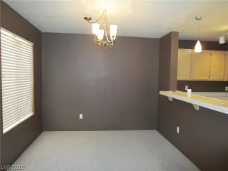 Photo #5: 2145313 Listing 