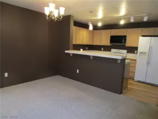 Photo #6: 2145313 Listing 