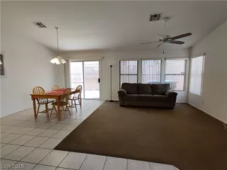 Photo #2: 2145331 Listing