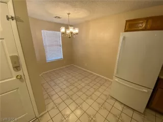 Photo #1: 2145366 Listing 