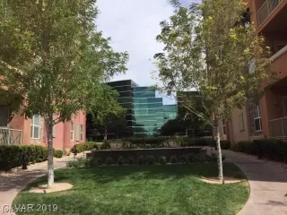 Photo #1: 2145392 Listing