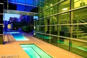 Photo #6: 2145392 Listing