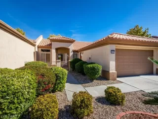Photo #1: 2145431 Listing 