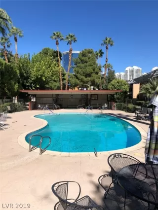 Photo #1: 2145442 Listing 