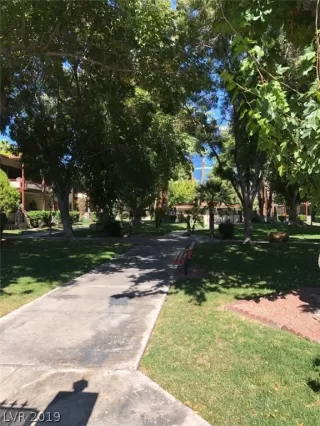 Photo #3: 2145442 Listing 