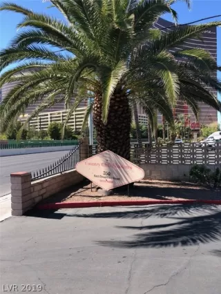 Photo #5: 2145442 Listing 